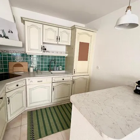 Juan Les Pins - Town Center - 4 People Appartement *